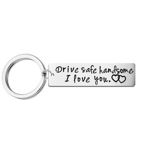 Stainless Steel Drive Safe Handsome I Love You Engraved Keychain Keyring Pendants Kits for Husband Boyfriend Gift Wedding Favor